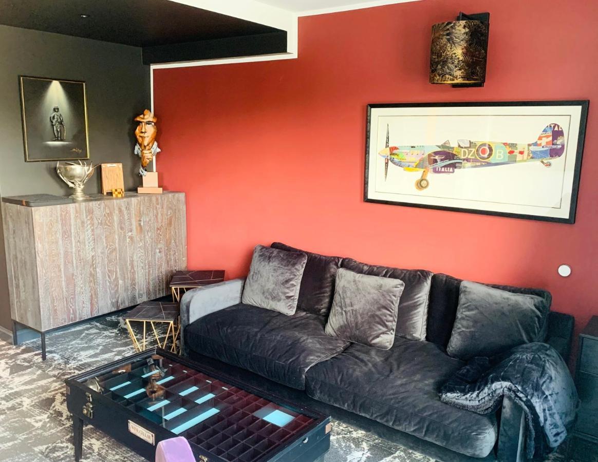 Besotel Mettmann-Schicke Fewo Oder Apartments Naehe Golfplatz Gruiten Und Neandertal Mit Glasfaser Wlan Und Parkplatz-Viele Schlafzimmer Mit Bad En Suite Экстерьер фото