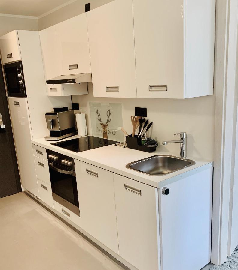 Besotel Mettmann-Schicke Fewo Oder Apartments Naehe Golfplatz Gruiten Und Neandertal Mit Glasfaser Wlan Und Parkplatz-Viele Schlafzimmer Mit Bad En Suite Экстерьер фото